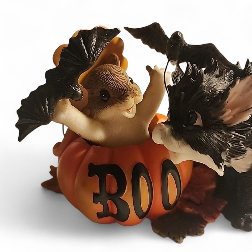 Charming Tails Don't Be A Scaredy Cat Have Fun Halloween Figurine NWT Box 2007 F - Picture 2 of 16